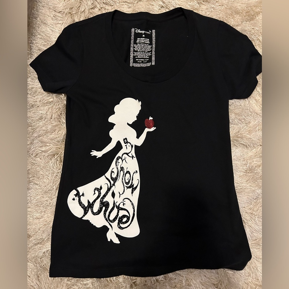 Disney Store Snow White T-Shirt, M